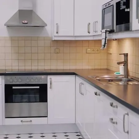 Daire New! Mucha 3bdr Flat In Heart Of The Center Prag