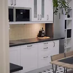 New! Mucha 3bdr Flat In Heart Of The Center Apartmán