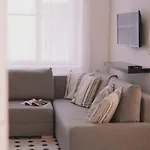 New! Mucha 3bdr Flat In Heart Of The Center Apartmán