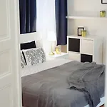 Apartmán New! Mucha 3bdr Flat In Heart Of The Center *