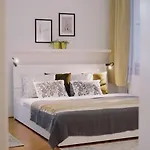 Apartmán New! Mucha 3bdr Flat In Heart Of The Center Praha