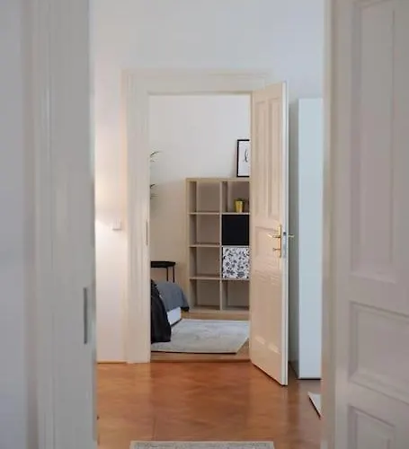 New! Mucha 3bdr Flat In Heart Of The Center Apartmán