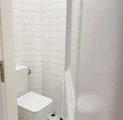 New! Mucha 3bdr Flat In Heart Of The Center Praha