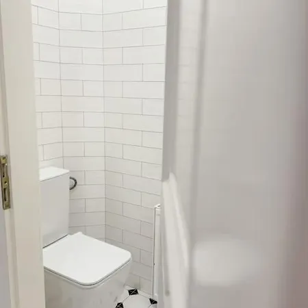 New! Mucha 3bdr Flat In Heart Of The Center 布拉格